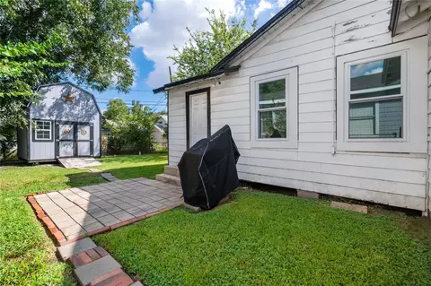 605 Maple Ave, Pasadena, TX 77506 photo 9