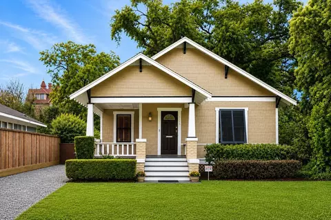 1115 Harvard St, Houston, TX 77008