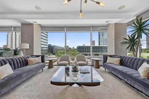 1901 Post Oak Blvd #505, Houston, TX 77056