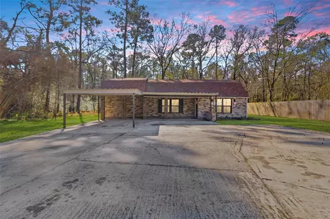 18462 Rolling Hills Dr, Porter, TX 77365