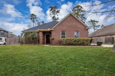 Exterior - 629 Spring Forest Dr, Conroe, TX 77302 photo 8 of 12
