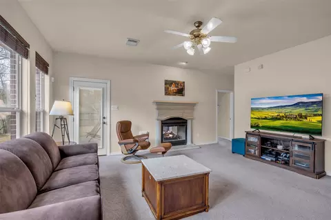 Other - 629 Spring Forest Dr, Conroe, TX 77302 photo 4 of 10