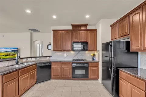 Kitchen - 629 Spring Forest Dr, Conroe, TX 77302 photo 1 of 3