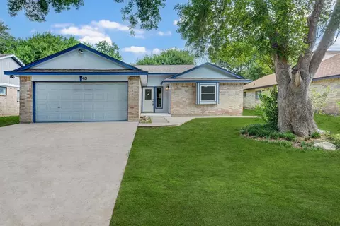 43 Ranch House Loop, Angleton, TX 77515 photo 1