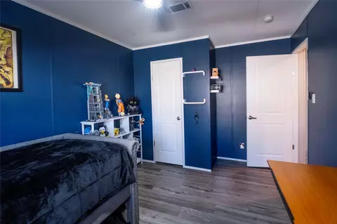 Bedroom - 5402 Five Oaks Dr, Spring, TX 77389 photo 6 of 8