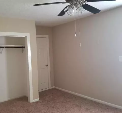 1611 Patrick St, Pasadena, TX 77506 photo 4