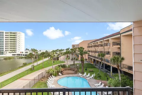 9520 Seawall Blvd #254, Galveston, TX 77554