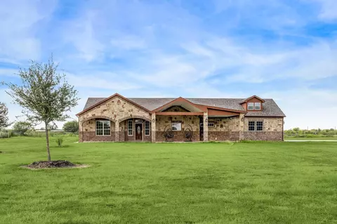 2787 Maler Rd, Sealy, TX 77474