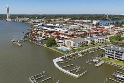 4011 Nasa Rd 1 #306, Seabrook, TX 77586
