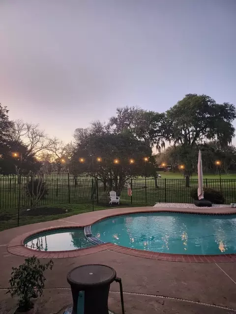 2106 Glenn Lakes Ln, Missouri City, TX 77459