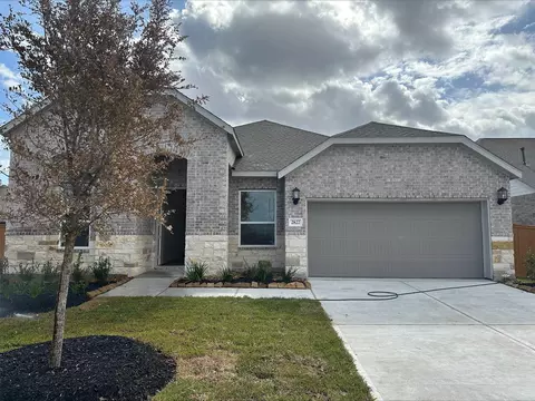 2611 Pine Bluff Dr, Rosenberg, TX 77469