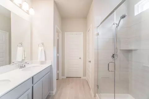 Entry Way - 17542 Rosette Grass Dr, Conroe, TX 77385 photo 6 of 13
