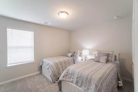Bedroom - 17542 Rosette Grass Dr, Conroe, TX 77385 photo 2 of 8