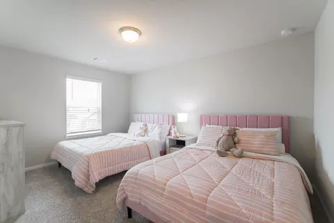 Bedroom - 17542 Rosette Grass Dr, Conroe, TX 77385 photo 6 of 8