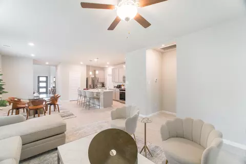 Entry Way - 17542 Rosette Grass Dr, Conroe, TX 77385 photo 5 of 13