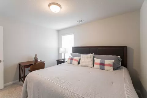 Bedroom - 17542 Rosette Grass Dr, Conroe, TX 77385 photo 4 of 8