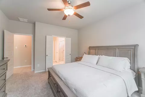 Bedroom - 17542 Rosette Grass Dr, Conroe, TX 77385 photo 1 of 8