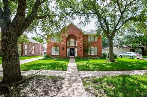 5430 Davids Bend Dr, Sugar Land, TX 77479