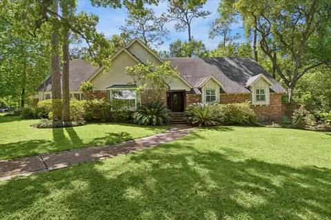 41 Willowend Dr, Houston, TX 77024