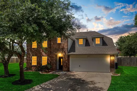 8535 Morning Oak Ln, Cypress, TX 77433