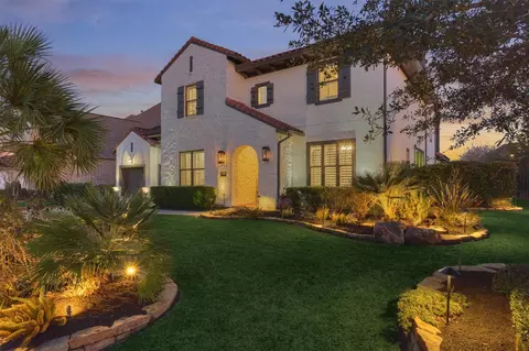 39 Beacons Light Pl, Tomball, TX 77375