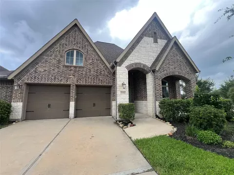 3302 Primrose Canyon Ln, Pearland, TX 77584