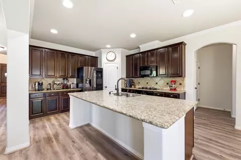Kitchen - 27502 Chris Ridge Ct, Spring, TX 77386 photo 2 of 2