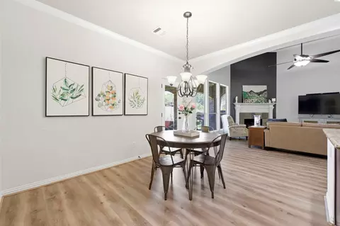 Dining - 27502 Chris Ridge Ct, Spring, TX 77386 photo 3 of 3