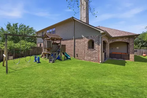 Exterior - 27502 Chris Ridge Ct, Spring, TX 77386 photo 4 of 5