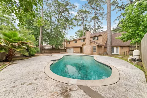 Exterior - 7910 Oak Moss Dr, Spring, TX 77379 photo 4 of 5