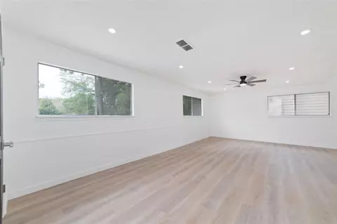 Living - 7910 Oak Moss Dr, Spring, TX 77379 photo 5 of 5