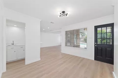 Entry Way - 7910 Oak Moss Dr, Spring, TX 77379 photo 2 of 2