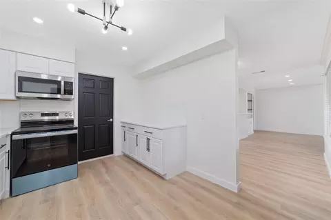 Kitchen - 7910 Oak Moss Dr, Spring, TX 77379 photo 1 of 3