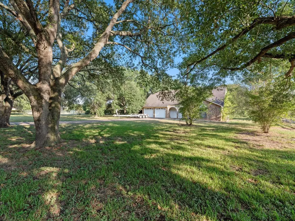 Exterior - 26902 Willow Ln, Katy, TX 77494 photo 2 of 7
