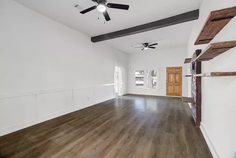 Living - 158 E 7th St, Trinity, TX 75862 photo 2 of 6