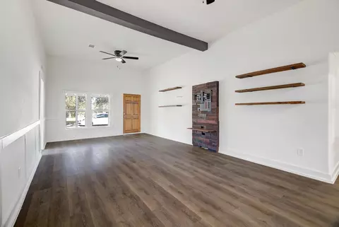 Living - 158 E 7th St, Trinity, TX 75862 photo 1 of 6