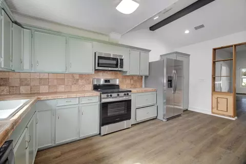 Kitchen - 158 E 7th St, Trinity, TX 75862 photo 2 of 2