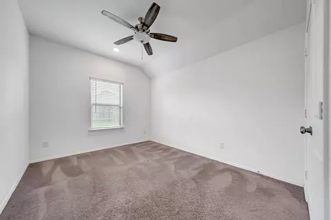 Bedroom - 2847 Mistygate Ct, Conroe, TX 77301 photo 3 of 6