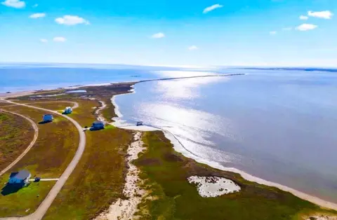 3025 Coastal Springs Loop, Palacios, TX 77465