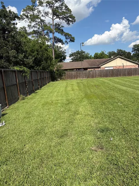 9118 Nyssa St, Houston, TX 77078