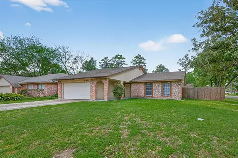 Exterior - 5031 Glendower Dr, Spring, TX 77373 photo 5 of 11