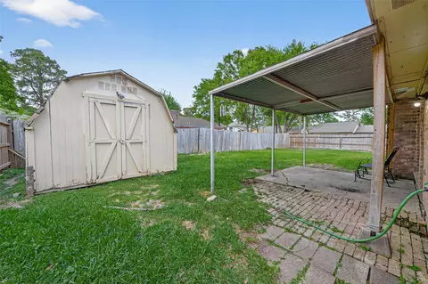 Exterior - 5031 Glendower Dr, Spring, TX 77373 photo 11 of 11
