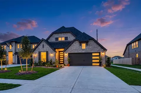 5211 Flat Stone Ln, Richmond, TX 77469