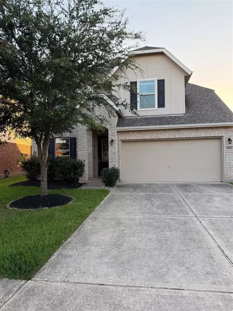 5915 Summer Holly Ln, Richmond, TX 77407