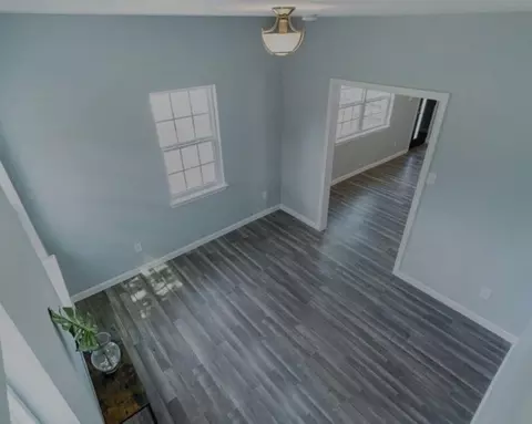 3925 Mckinley, Houston, TX 77051