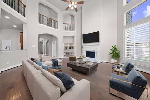 Living - 17815 Eastern Fork Ct, Cypress, TX 77433 photo 5 of 8