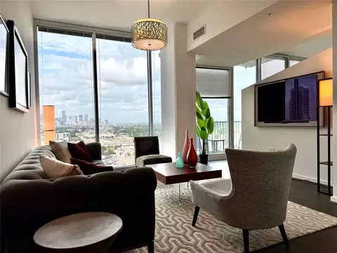 5925 Almeda Rd #11509, Houston, TX 77004