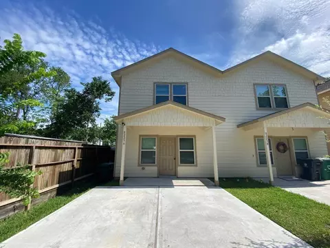 8149 Homewood Ln, Houston, TX 77028
