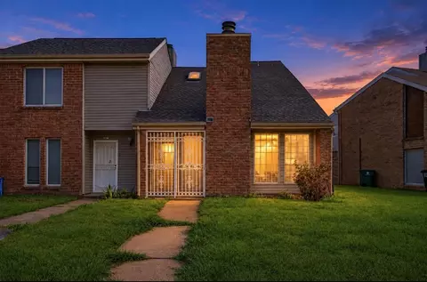10918 Village Bend Ln #918, Houston, TX 77072