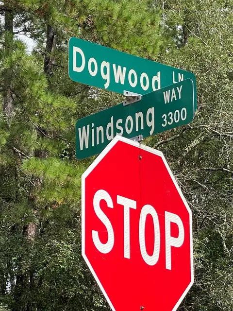 47 Dogwood Ln, Porter, TX 77365
